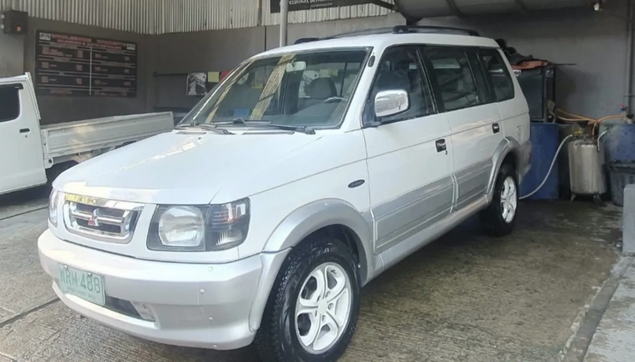 White Mitsubishi Adventure